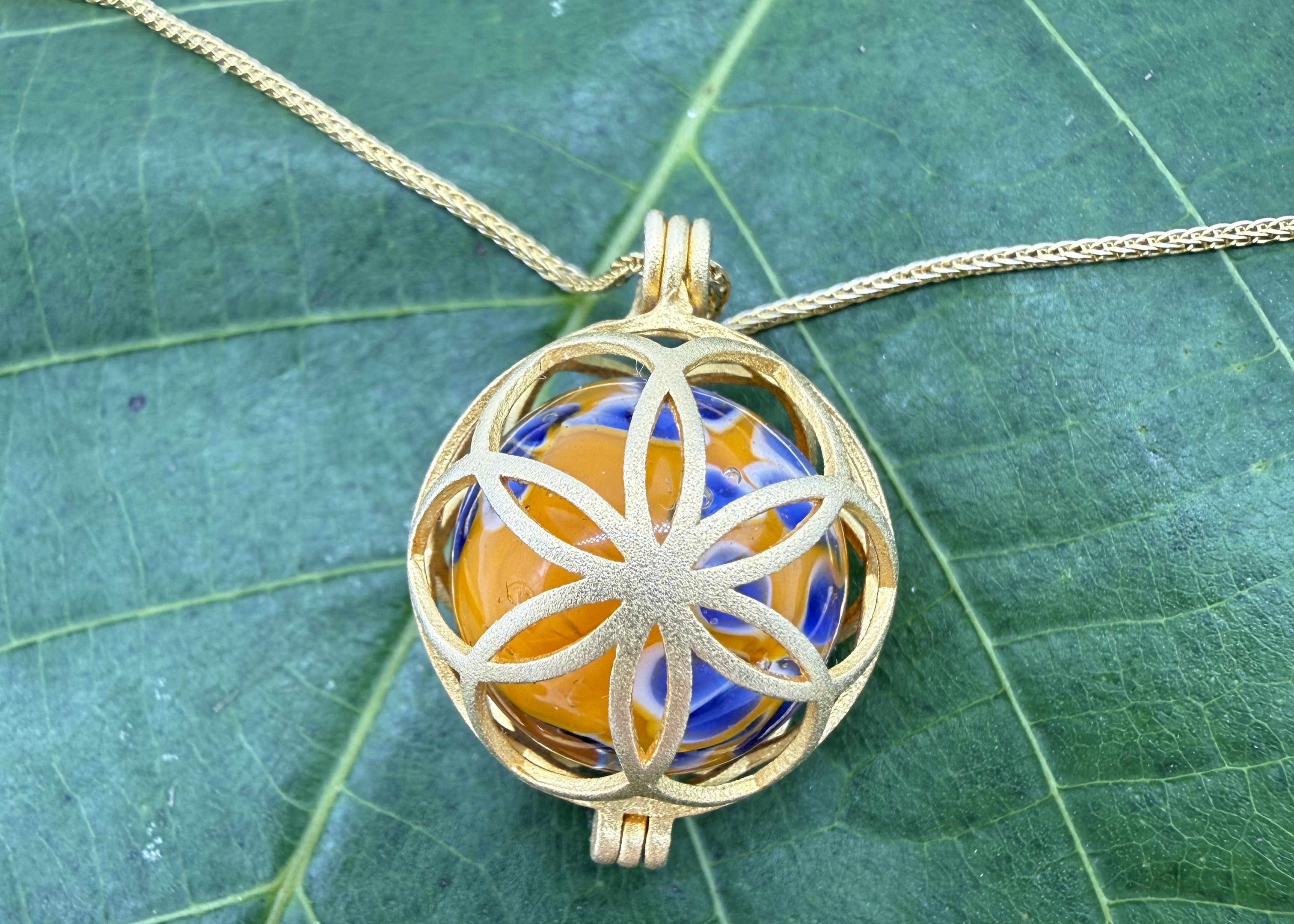Murmelkette in Gold